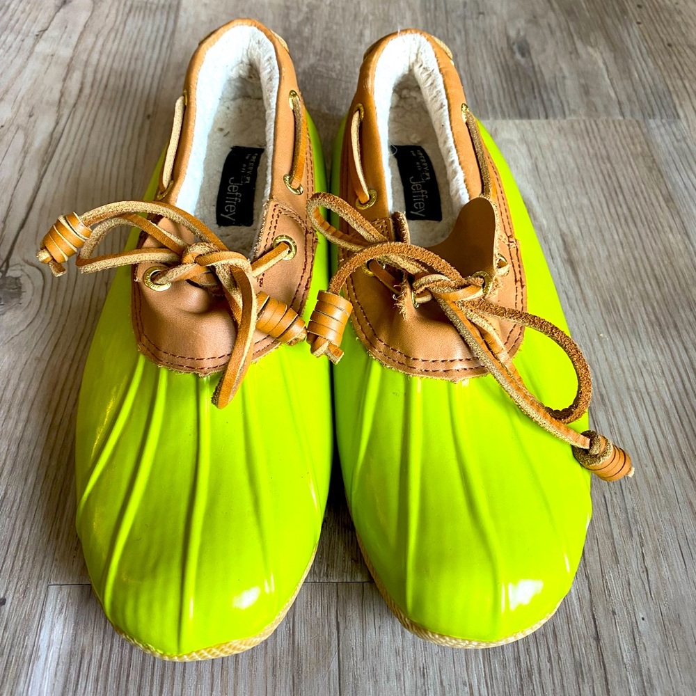 Sperry Top-Sider Sherpa Lined Duck Shoes - 6.5